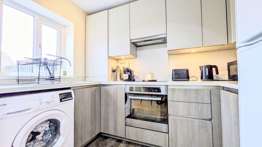 Property photo 2 of 17 Pxl_20260114_123822139.Mp~3