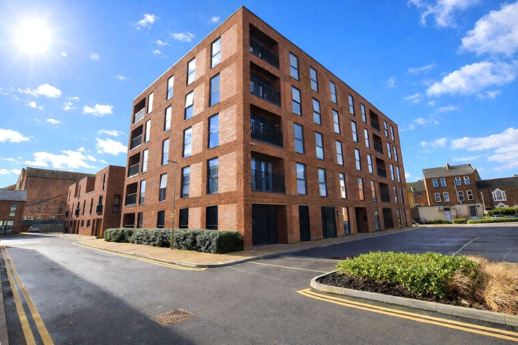 Property photo 1 of 8 Picture No. 13