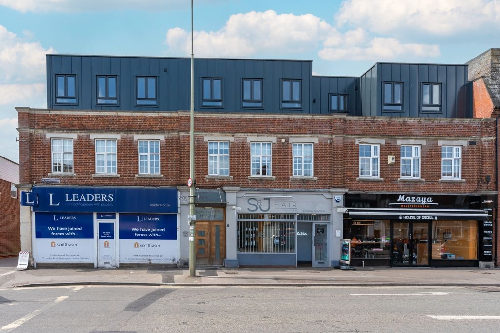 Property photo 2 of 9 External