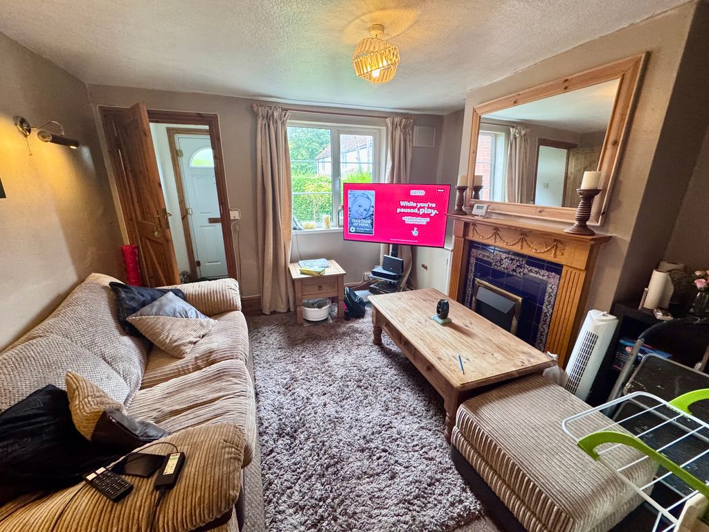 Property photo 3 of 13