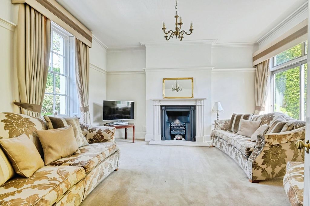Property photo 3 of 31 Glascotecottage1.Jpg