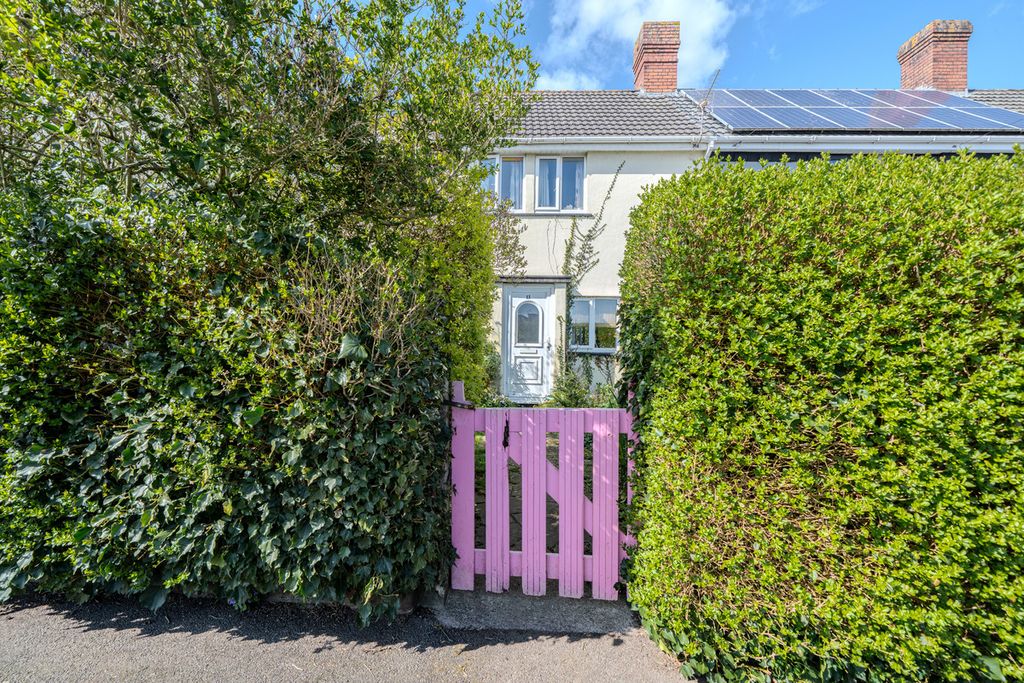 Property photo 1 of 26