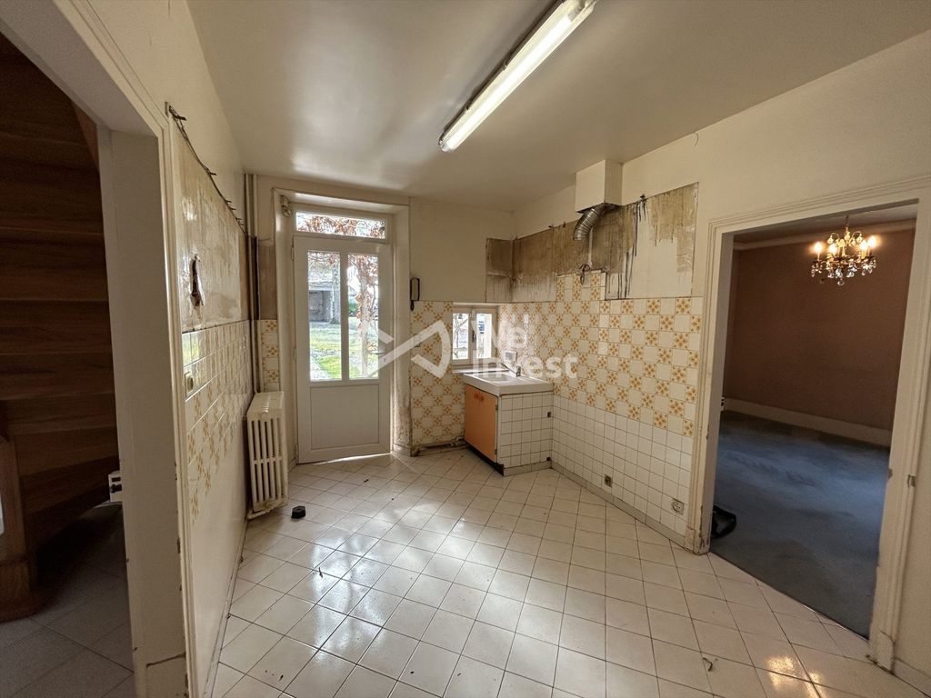 Property photo 3 of 26