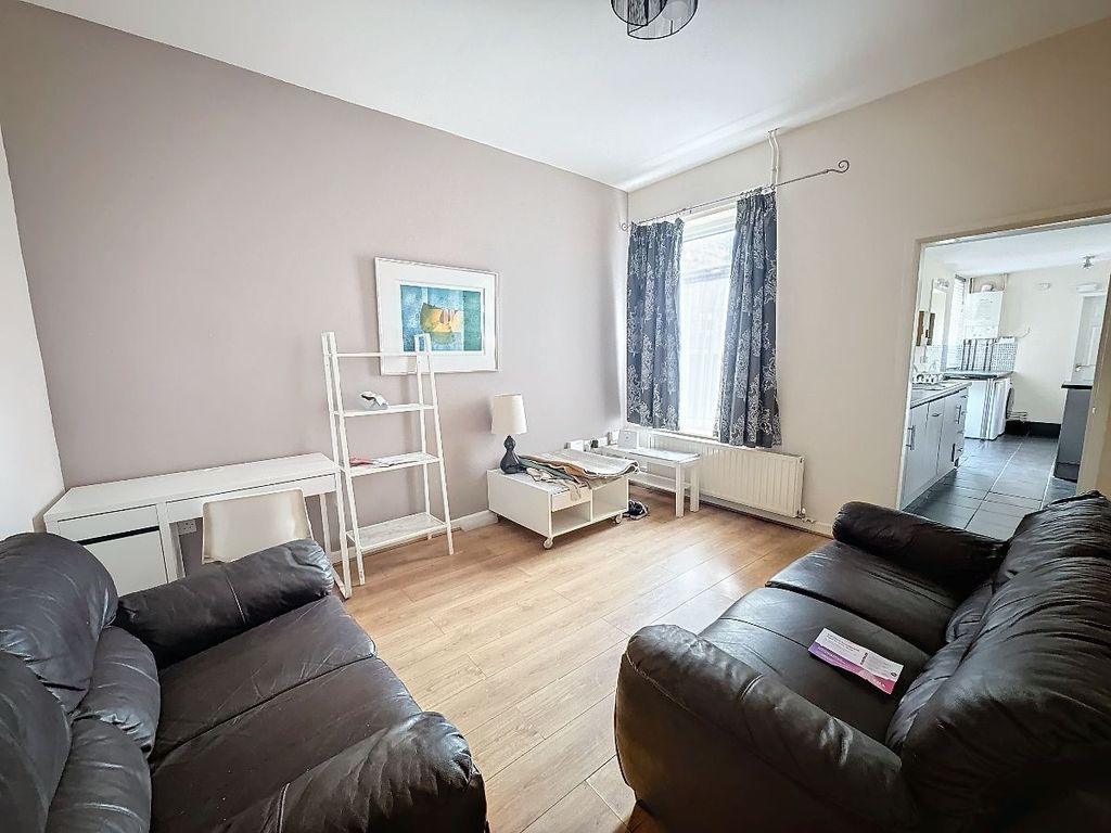 Property photo 2 of 14