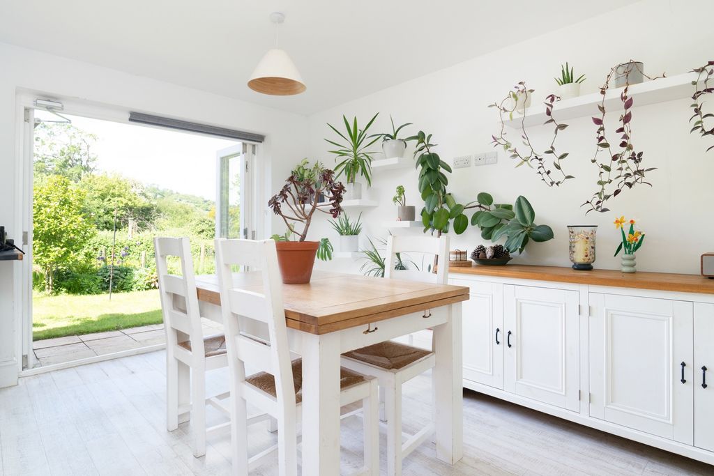 Property photo 3 of 28 5158729