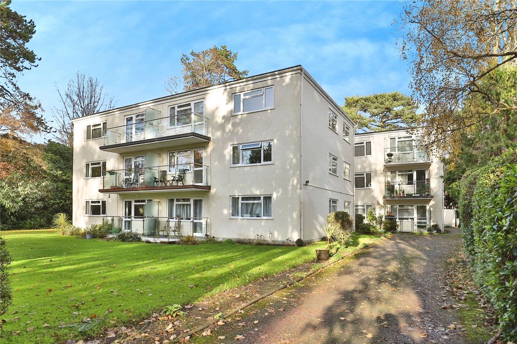 Property photo 1 of 24 Picture No. 26