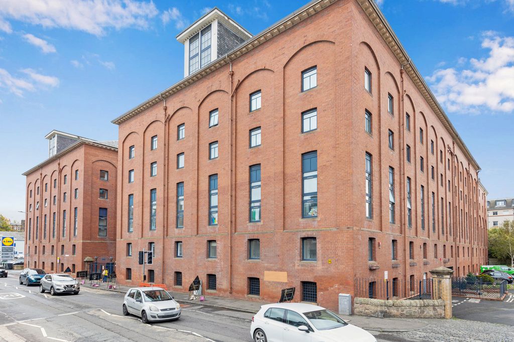 Property photo 1 of 19 Primary Property Image