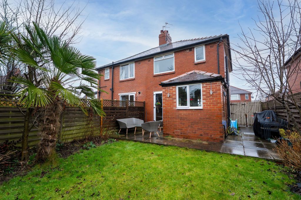 Property photo 2 of 15