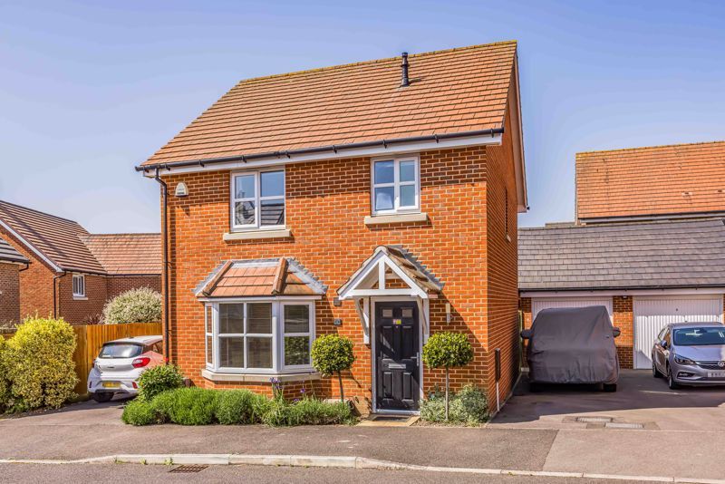 Property photo 1 of 17 Photo 18