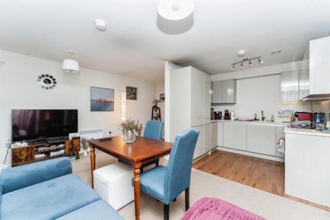 Property photo 2 of 13 Lounge Kitchen