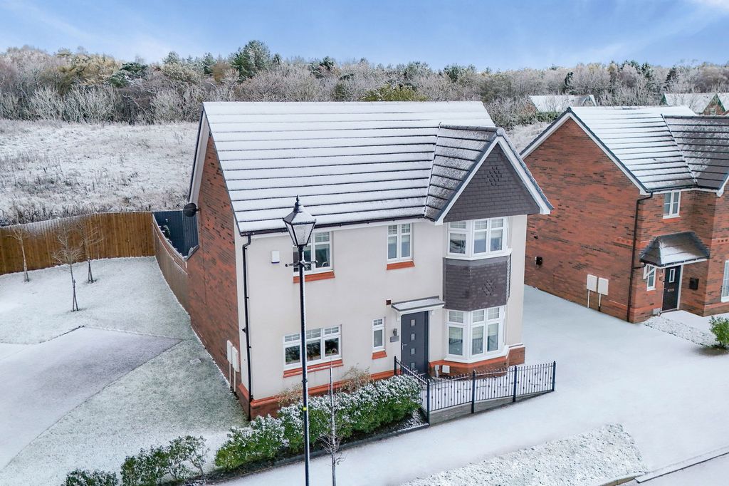 Property photo 1 of 26