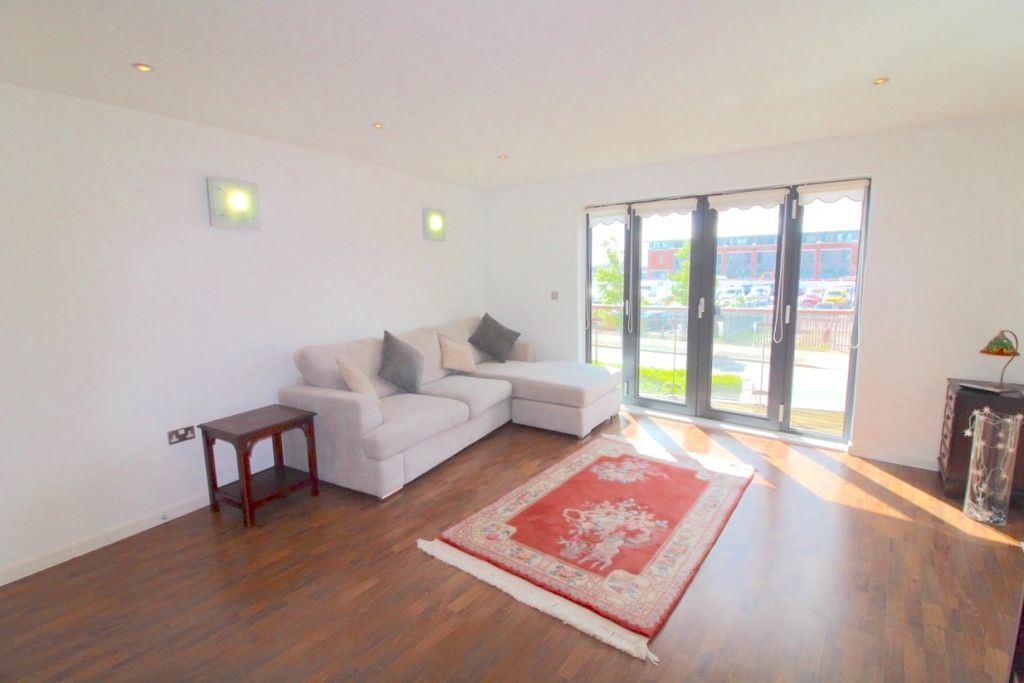 Property photo 2 of 11