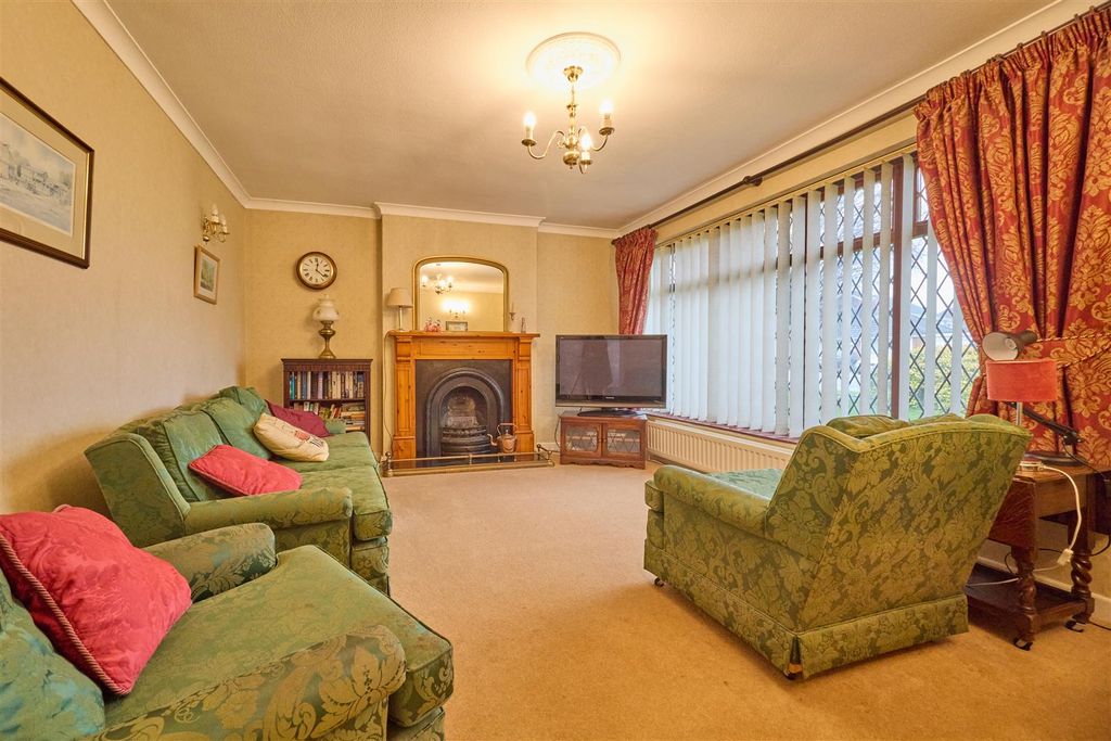 Property photo 2 of 12 Grace Road, Sapcote 8.Jpg