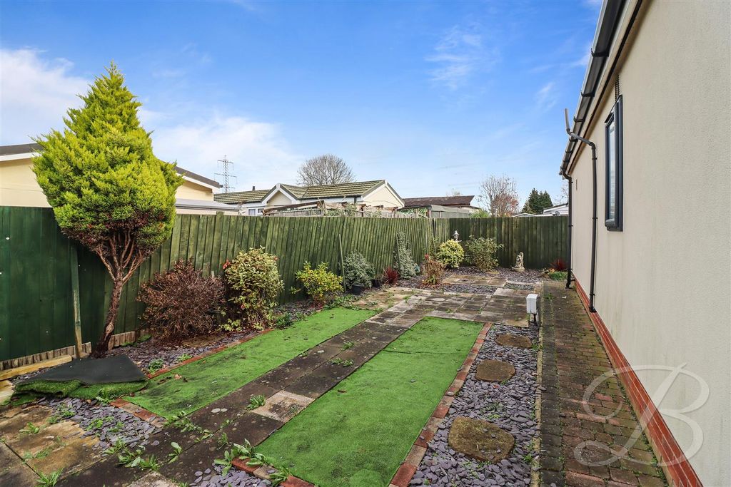 Property photo 3 of 6 Img_0558_1.Jpg