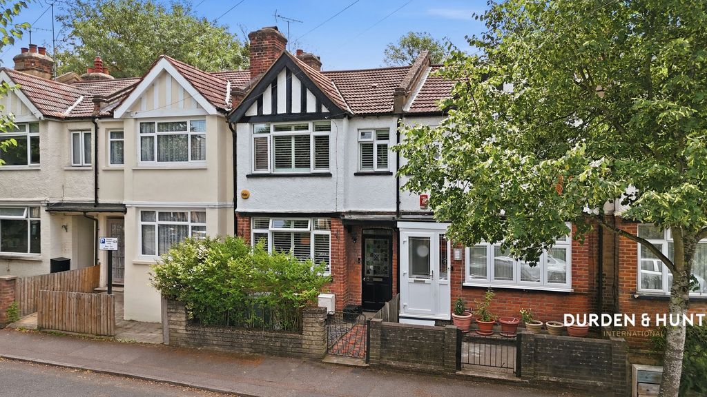 Property photo 1 of 18