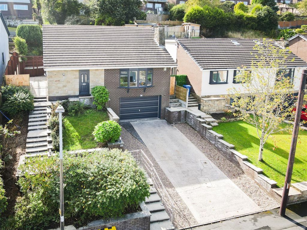 Property photo 3 of 25 Front Elevation