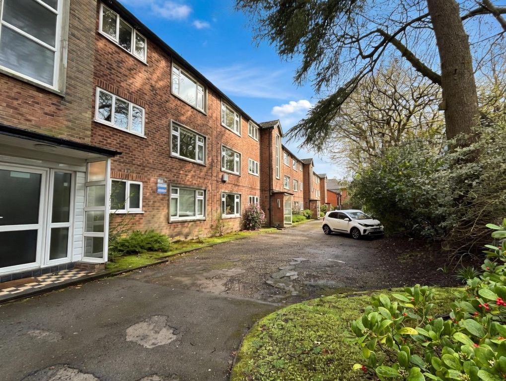 Property photo 1 of 11