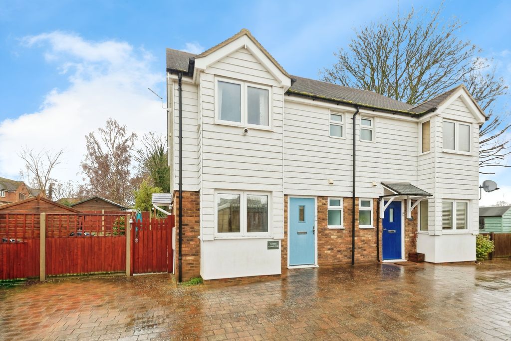 Property photo 1 of 19 Pbox-Img.Jpg