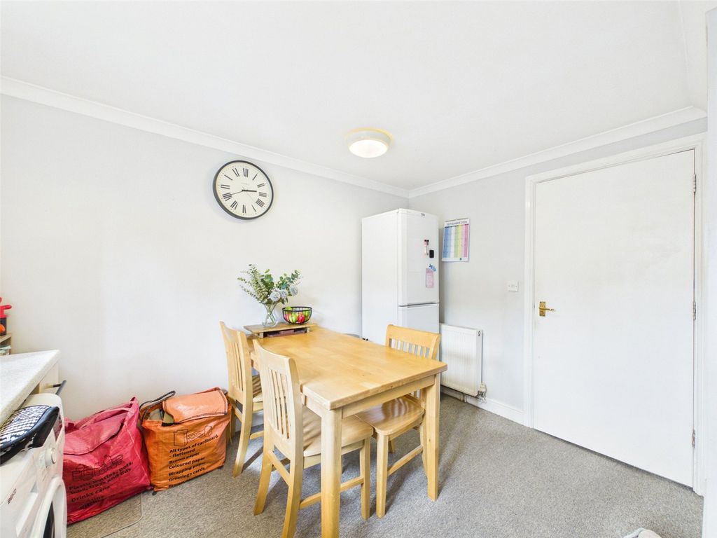 Property photo 3 of 10 Picture No. 04