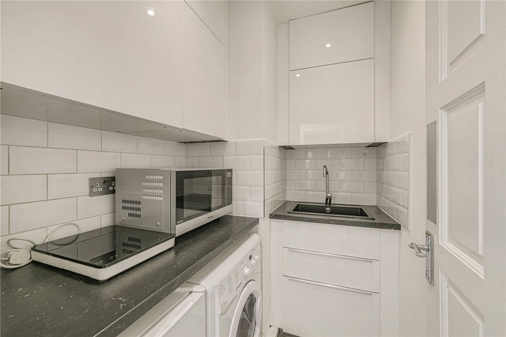 Property photo 2 of 9 Picture No. 02