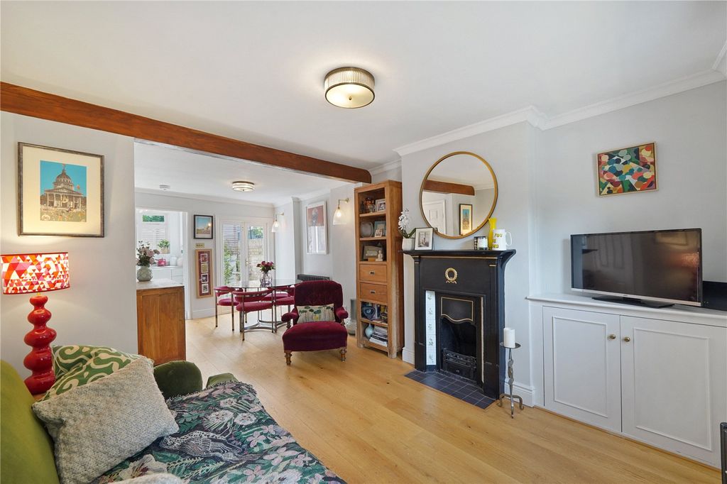 Property photo 2 of 16 Picture No. 06
