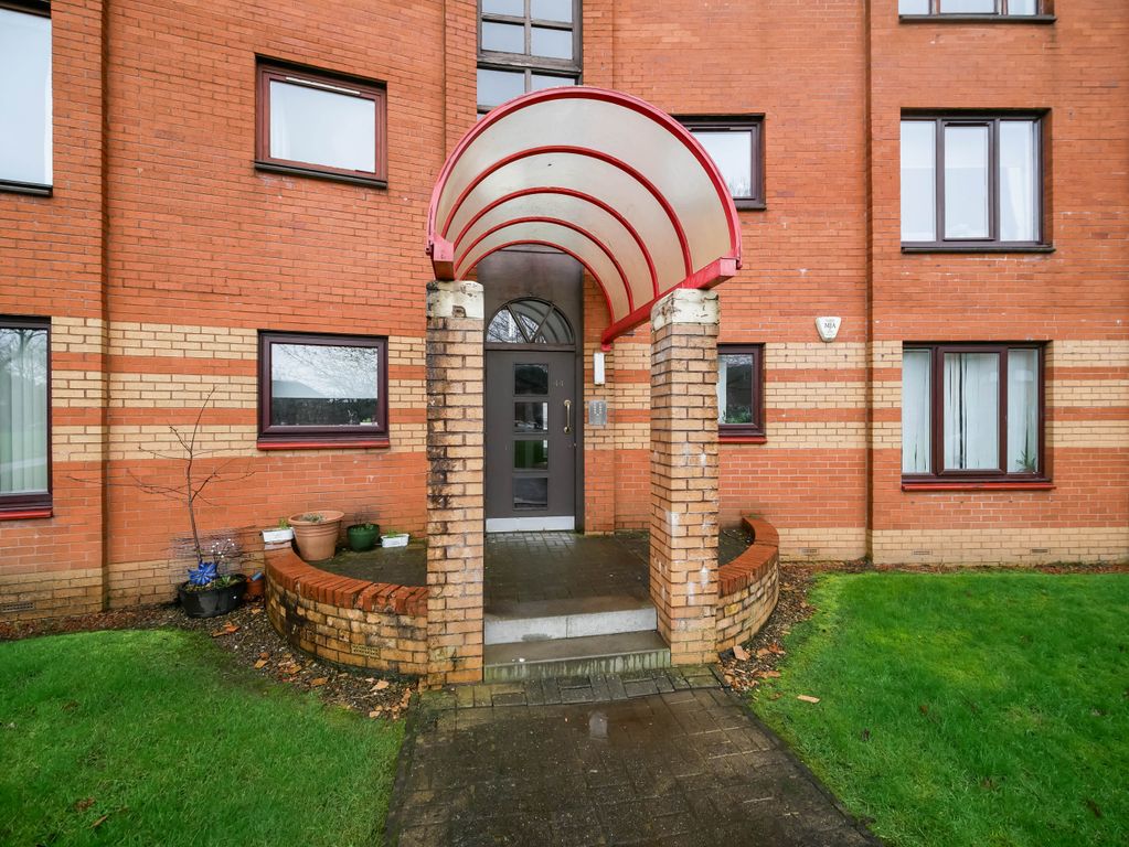 Property photo 2 of 18