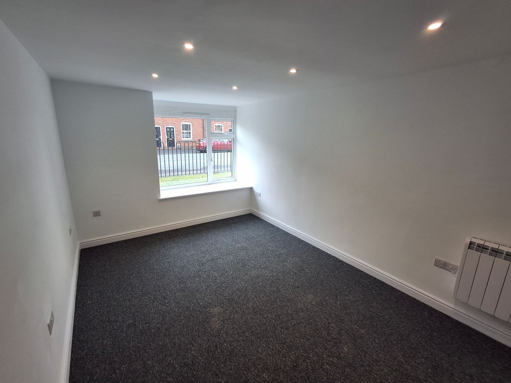 Property photo 2 of 10 1000072178