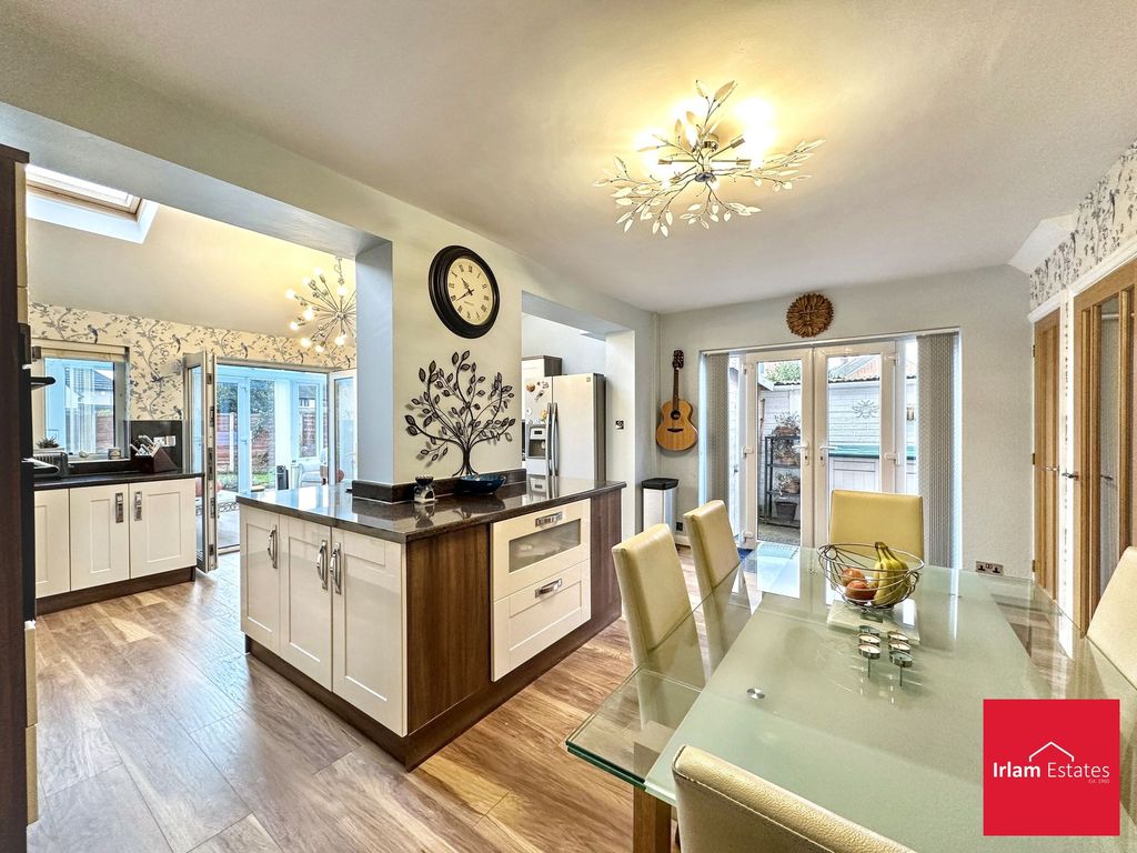 Property photo 1 of 27