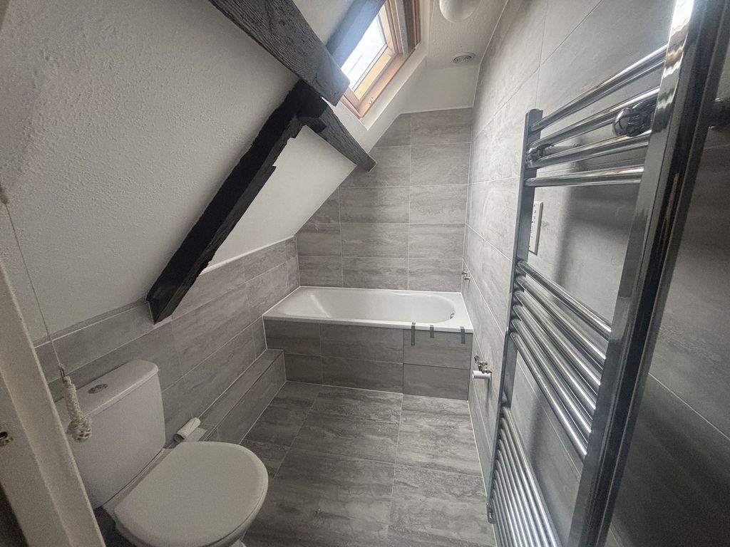 Property photo 3 of 4 Not Specified