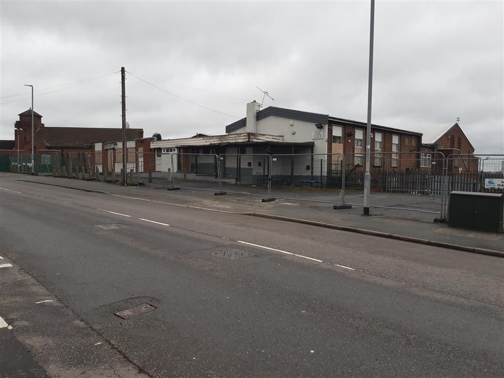 Property photo 2 of 8