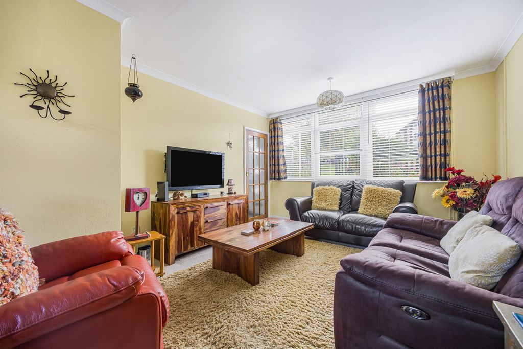 Property photo 2 of 15