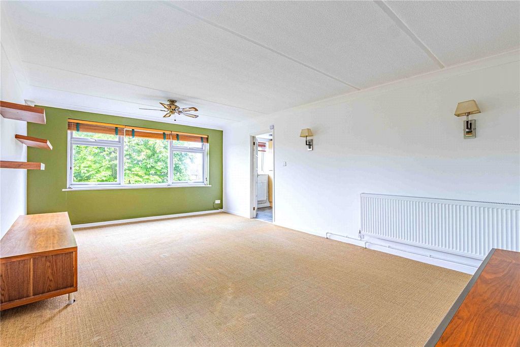 Property photo 2 of 11 Picture No. 10