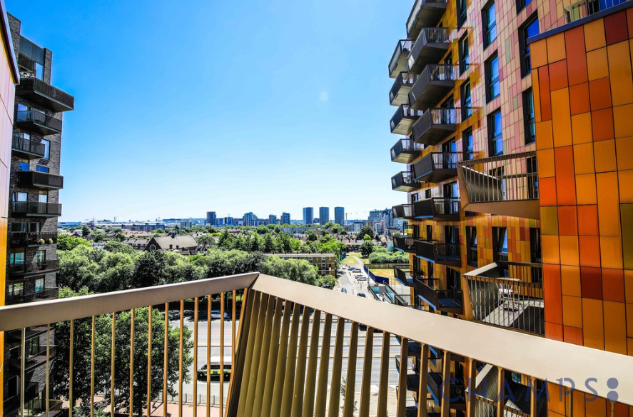 Property photo 1 of 7 2 Bedroom Apartment To Let