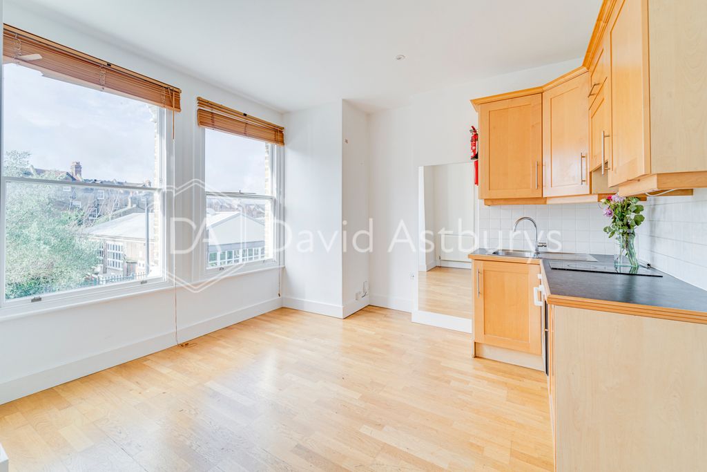 Property photo 1 of 8 Ndb09913_Enfused