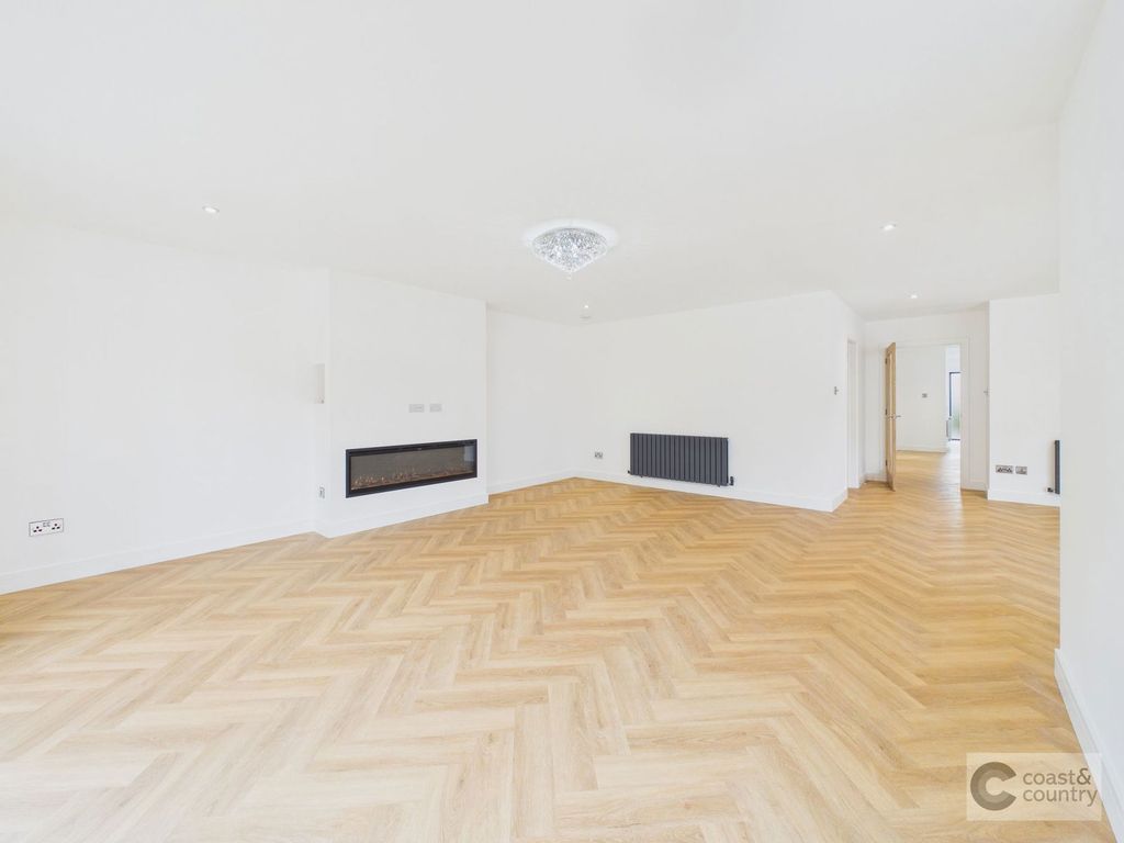 Additional image 6 of 4 bed bungalow for saleExeter Road, Kingsteignton TQ12