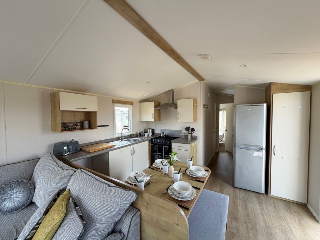 Property photo 2 of 6 Willerby Grasmere 2019 Car0059196 144672184.Jpeg