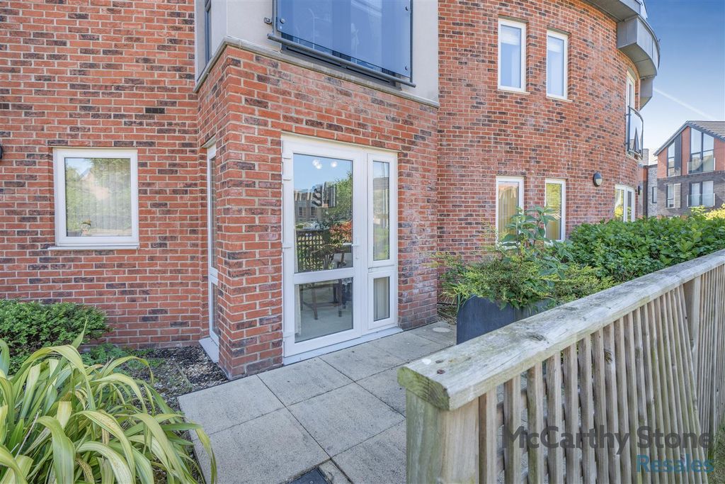 Additional image 6 of 1 bed flat for saleCrocus Court, Station Road, Poulton-Le-Fylde FY6