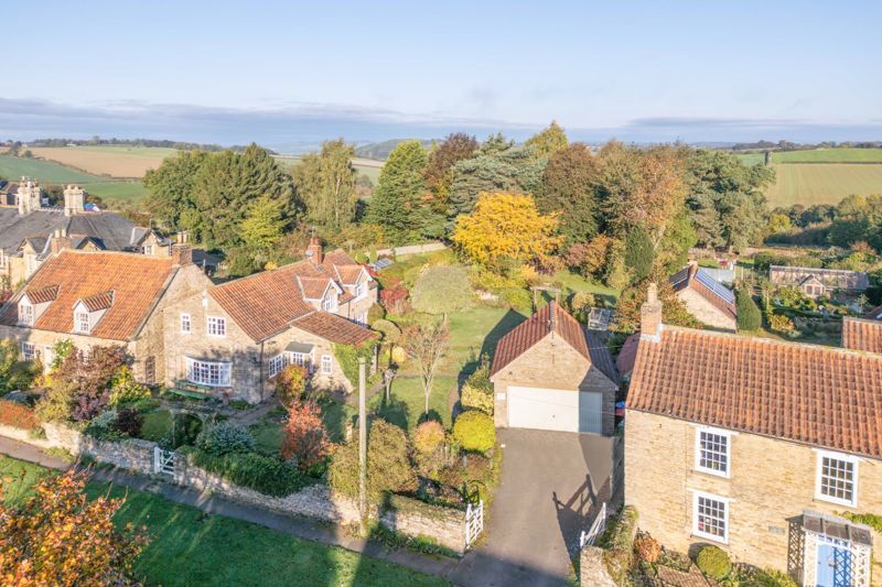 Property photo 1 of 21 Photo 1