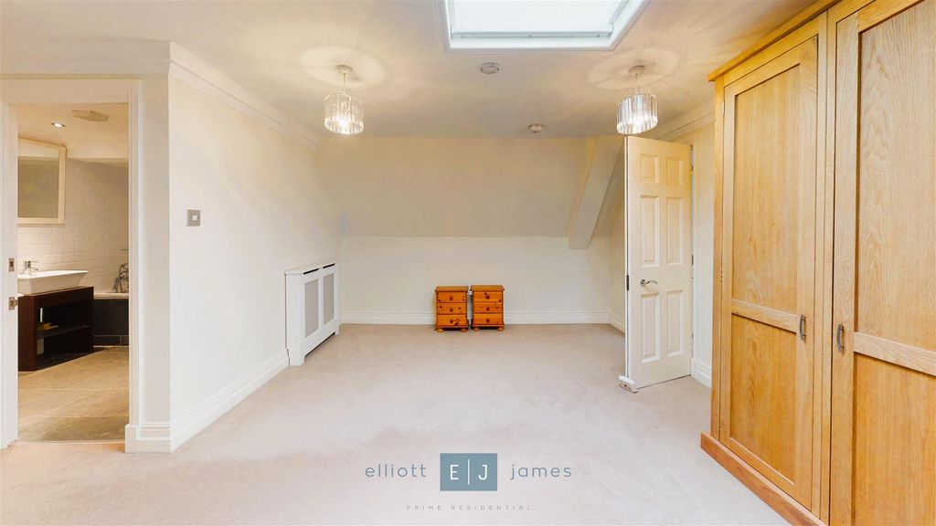 Additional image 23 of 4 bed flat to rentHill Hall, Theydon Mount, Epping CM16