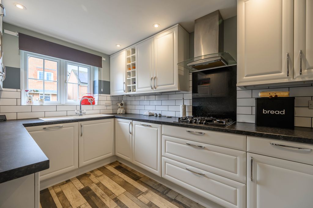 Property photo 3 of 17 Dsc_5741-Hdr