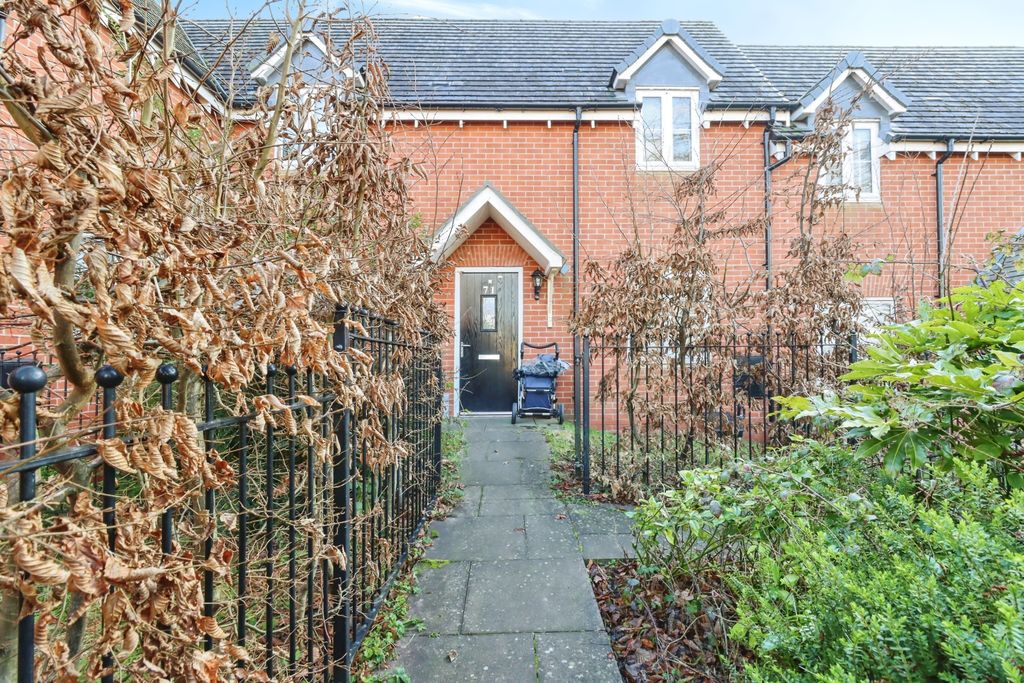 Property photo 1 of 15