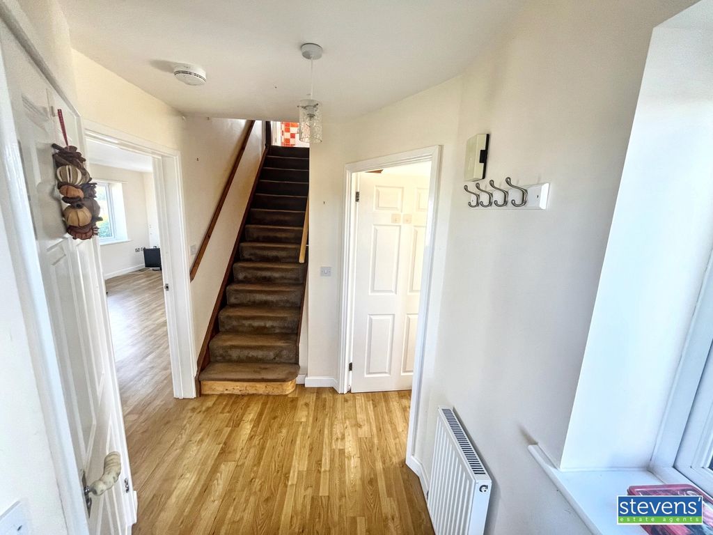 Property photo 2 of 19 Img_2959