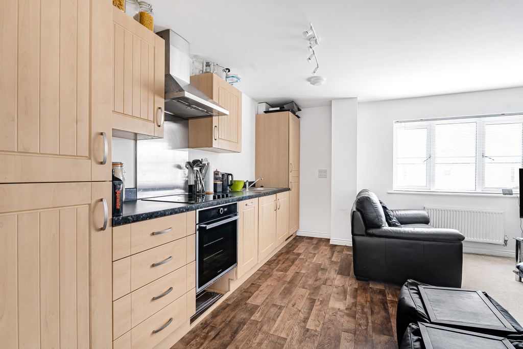 Property photo 3 of 13