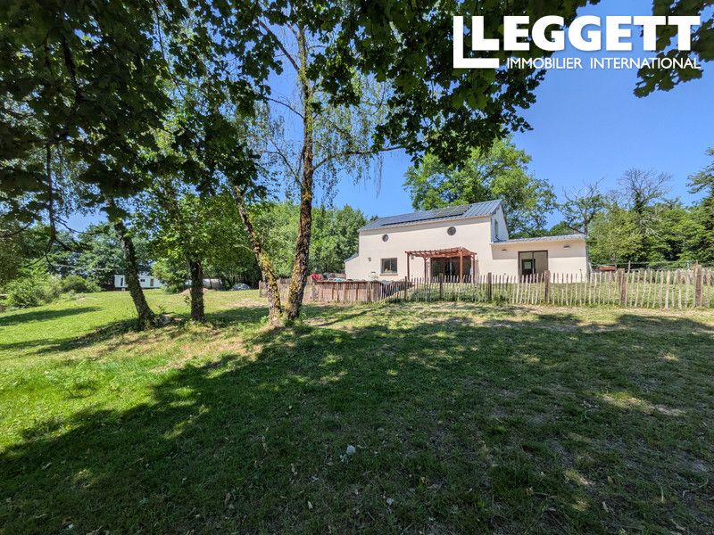 Property photo 2 of 10