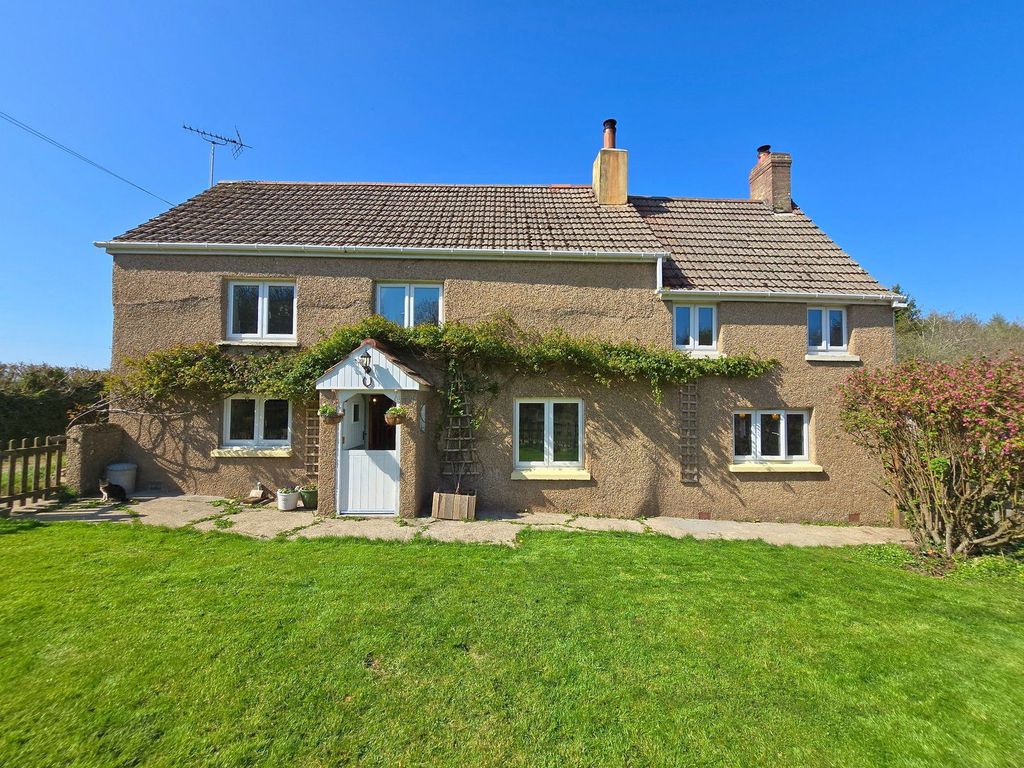 Property photo 2 of 24