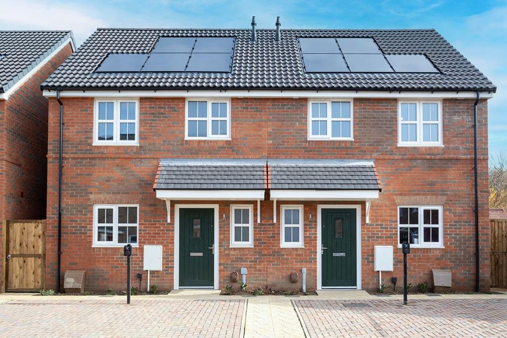 Property photo 1 of 8