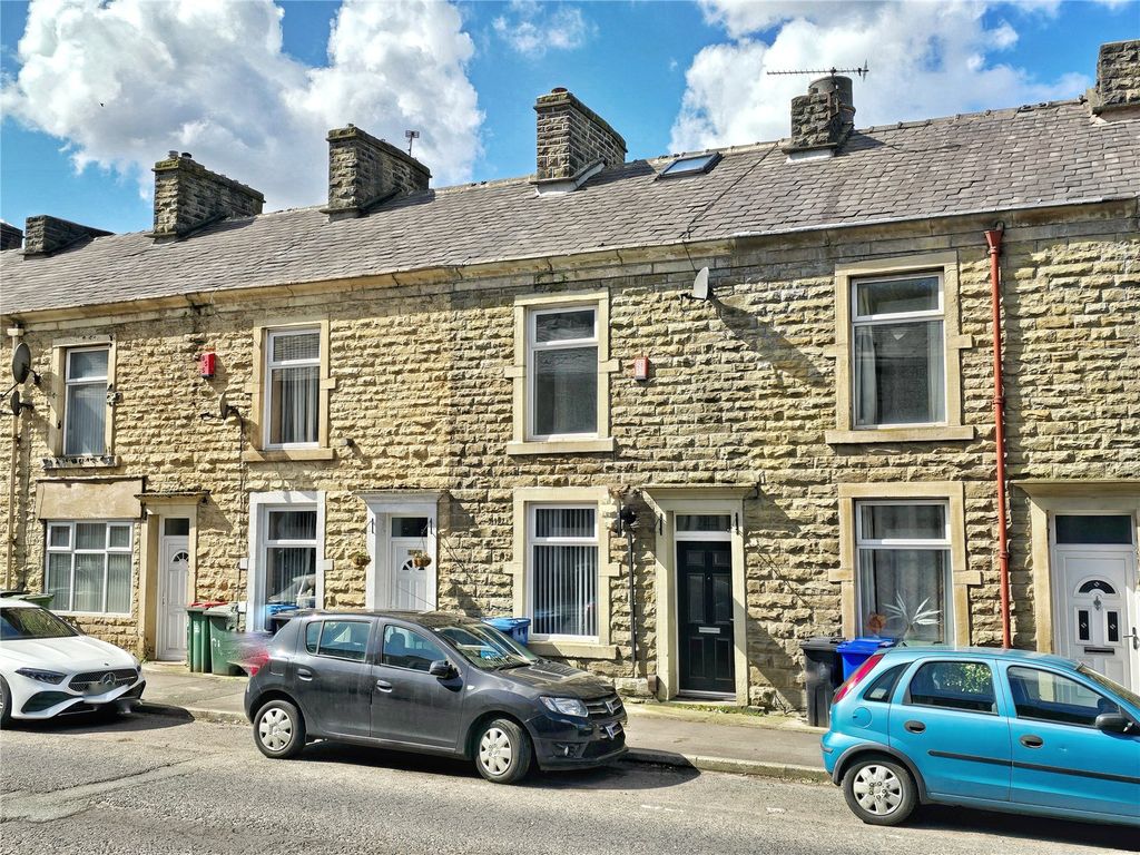 Property photo 1 of 18 Period Home