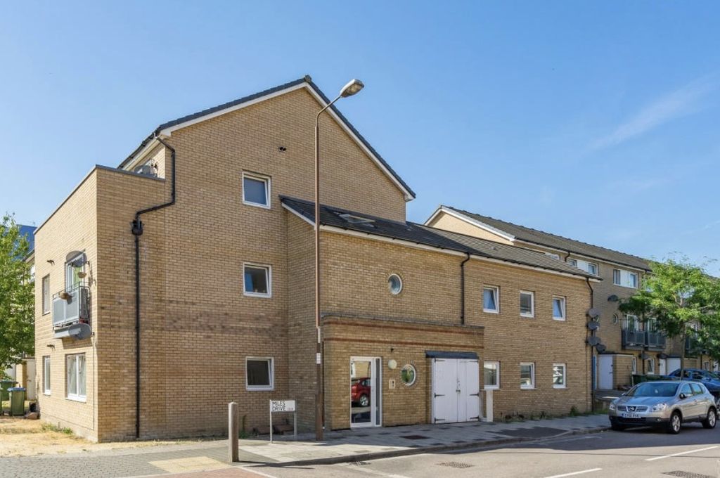 Property photo 1 of 1