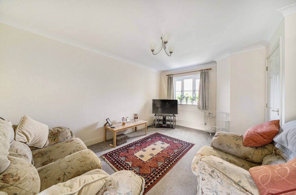 Property photo 2 of 23 1321726-11-68710E...