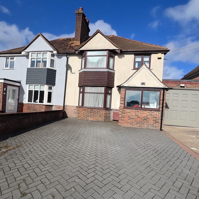 Property photo 1 of 16 Front